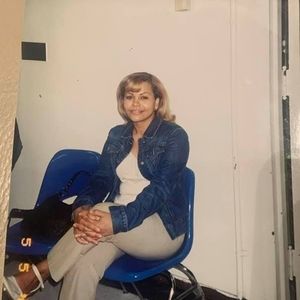 Meet your Posher, Jasmin